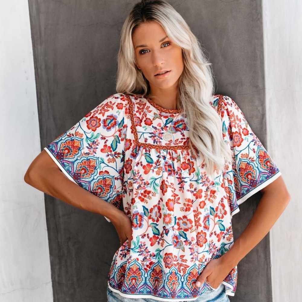 VICI - Isadora Floral Blouse